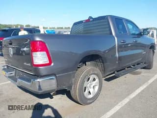 ✅ 2022 Ram 1500 Big Horn • VIN: 1C6RRFBG8NN279032 • Lot: 43249367. Wystawiony na IAAI z przebiegiem 63 163 mil. Bezpłatny archiwum sprzedaży aukcyjnych z USA i szczegółowy raport historii pojazdu na DreamBid. Zdjęcie 4.