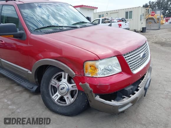 ✅ 2003 Ford Expedition Eddie Bauer • VIN: 1FMEU17W43LB13619 • Lot: 42408411. Listed on IAAI with 125,858 mi. Free auction sales archive from the USA and detailed vehicle history report at DreamBid. Image 6.