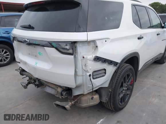 2021 Chevrolet Traverse Premier с VIN 1GNERKKW2MJ231935, выставлен на аукционе IAAI как лот 42257678 с пробегом 74 925 миль миль и . История ставок и продаж доступна на DreamBid. Изображение 6.