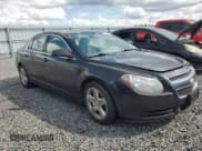 ✅ 2011 Chevrolet Malibu 1LS • VIN: 1G1ZB5E18BF101053 • Lot: 73802354. Wystawiony na Copart z przebiegiem Nie podano. Bezpłatny archiwum sprzedaży aukcyjnych z USA i szczegółowy raport historii pojazdu na DreamBid. Zdjęcie 4.