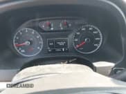 ✅ 2019 GMC Acadia SLE • VIN: 1GKKNLLS3KZ261070 • Lot: 43133894. Listed on IAAI with 111,319 mi. Free auction sales archive from the USA and detailed vehicle history report at DreamBid. Image 7.