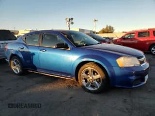 ✅ 2012 Dodge Avenger SE • VIN: 1C3CDZAB4CN324599 • Lot: 83095444. Wystawiony na Copart z przebiegiem 149 597 mil. Bezpłatny archiwum sprzedaży aukcyjnych z USA i szczegółowy raport historii pojazdu na DreamBid. Zdjęcie 4.