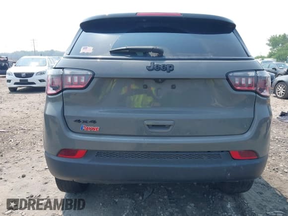 ✅ 2023 Jeep Compass Altitude • VIN: 3C4NJDBN7PT515769 • Lot: 42869238. Listed on IAAI with 50,455 mi. Free auction sales archive from the USA and detailed vehicle history report at DreamBid. Image 16.