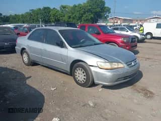 2001 Honda Accord VP с VIN 1HGCF86611A043118, выставлен на аукционе IAAI как лот 42734333 с пробегом 210 112 миль миль и . История ставок и продаж доступна на DreamBid. Изображение 1.