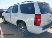 ✅ 2013 Chevrolet Tahoe LT • VIN: 1GNSCBE02DR338531 • Lot: 42452375. Wystawiony na IAAI z przebiegiem 105 425 mil. Bezpłatny archiwum sprzedaży aukcyjnych z USA i szczegółowy raport historii pojazdu na DreamBid. Zdjęcie 3.