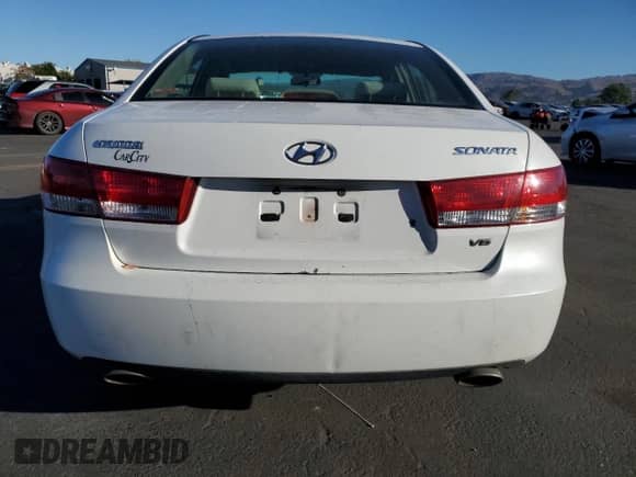 ✅ 2006 Hyundai Sonata GLS • VIN: 5NPEU46F26H140558 • Lot: 85960605. Listed on Copart with 141,492 mi miles. Access the free auction sales archive from the USA and view a detailed vehicle history report at DreamBid. Image 6.