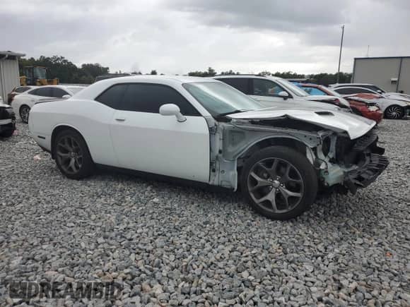 2015 Dodge Challenger R/T with VIN 2C3CDZAT9FH714720, listed as a Copart auction lot 71791855 with 143,442 mi miles and Non repairable. Bid and sale history available at DreamBid. Image 4.