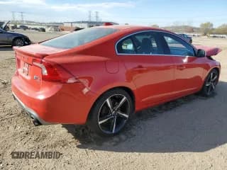 ✅ 2015 Volvo S60 T6 R-Design Platinum • VIN: YV1902TH0F2299467 • Lot: 91003535. Listed on Copart with 77,797 mi. Free auction sales archive from the USA and detailed vehicle history report at DreamBid. Image 3.