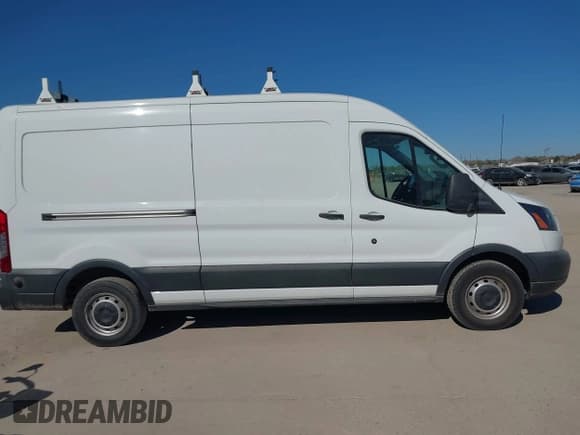 ✅ 2018 Ford Transit • VIN: 1FTYR2CM1JKA78568 • Lot: 43769241. Listed on IAAI with 79,475 mi. Free auction sales archive from the USA and detailed vehicle history report at DreamBid. Image 13.