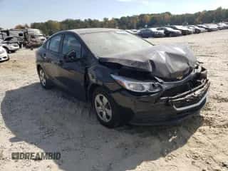 ✅ 2016 Chevrolet Cruze LS • VIN: 1G1BC5SM1G7322170 • Lot: 64585802. Wystawiony na Copart z przebiegiem 134 796 mil mil. Skorzystaj z bezpłatnego archiwum sprzedaży aukcyjnych z USA i zobacz szczegółowy raport historii pojazdu na DreamBid. Zdjęcie 1.