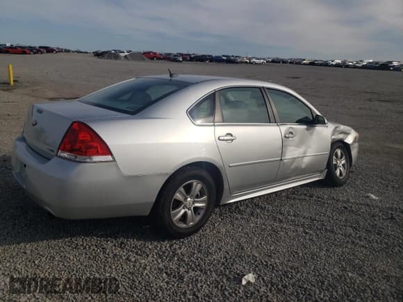 ✅ 2013 Chevrolet Impala LS • VIN: 2G1WA5E36D1194558 • Лот: 51357745. Опубликован ранее на Copart с пробегом 131 278 миль. Бесплатный доступ к архиву аукционных продаж из США и подробный отчёт об истории автомобиля на DreamBid. Изображение 3.