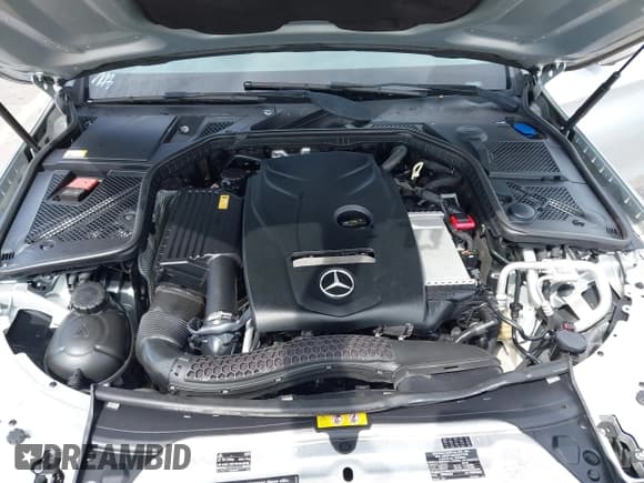 ✅ 2015 Mercedes-Benz C 300 Luxury • VIN: 55SWF4KB8FU005678 • Lot: 43317698. Listed on IAAI with 101,799 mi. Free auction sales archive from the USA and detailed vehicle history report at DreamBid. Image 10.