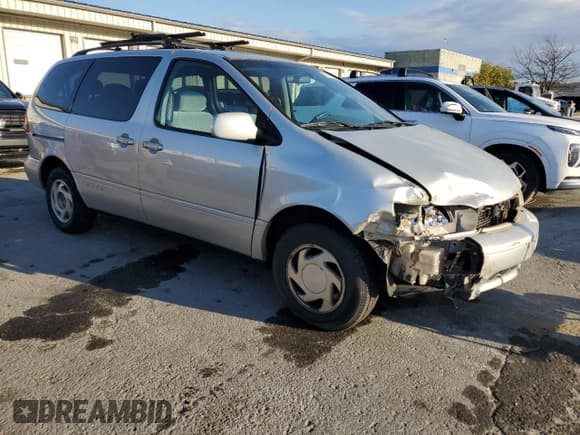 ✅ 2002 Toyota Sienna LE • VIN: 4T3ZF13C92U483973 • Лот: 91585925. Опубликован ранее на Copart с пробегом 161 647 миль. Бесплатный доступ к архиву аукционных продаж из США и подробный отчёт об истории автомобиля на DreamBid. Изображение 4.
