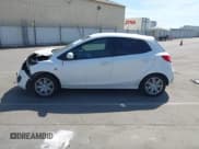 ✅ 2012 Mazda 2 Sport • VIN: JM1DE1KZ1C0145993 • Lot: 42863424. Wystawiony na IAAI z przebiegiem 118 650 mil. Bezpłatny archiwum sprzedaży aukcyjnych z USA i szczegółowy raport historii pojazdu na DreamBid. Zdjęcie 14.