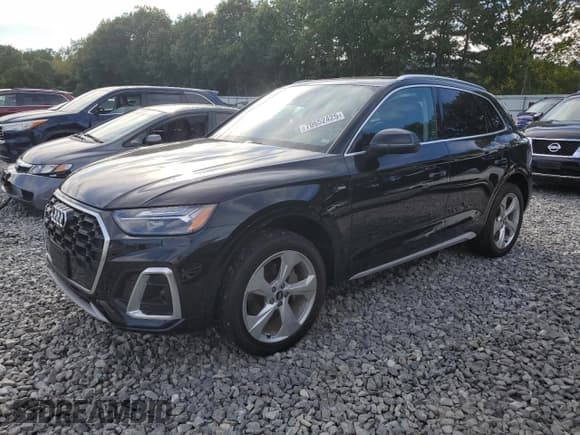 ✅ 2023 Audi Q5 S line Premium Plus • VIN: WA1EAAFY9P2060180 • Lot: 70652425. Listed on Copart with 15,678 mi. Free auction sales archive from the USA and detailed vehicle history report at DreamBid. Image 1.