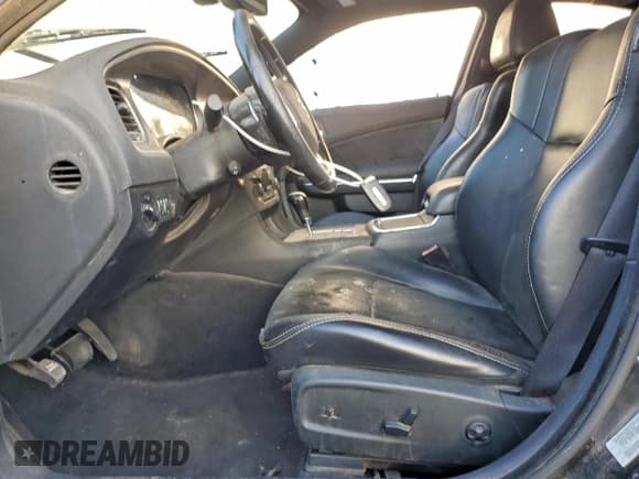 ✅ 2012 Dodge Charger RT Plus • VIN: 2C3CDXCTXCH280305 • Lot: 94971195. Wystawiony na Copart z przebiegiem 158 292 mil. Bezpłatny archiwum sprzedaży aukcyjnych z USA i szczegółowy raport historii pojazdu na DreamBid. Zdjęcie 7.