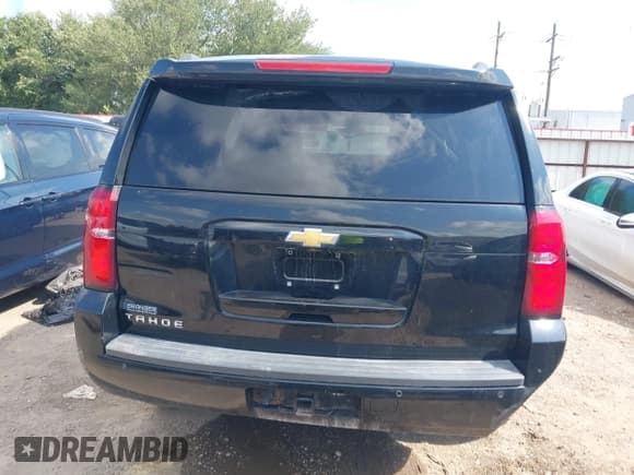 ✅ 2016 Chevrolet Tahoe LT • VIN: 1GNSKBKC2GR121826 • Lot: 42919183. Listed on IAAI with 140,462 mi. Free auction sales archive from the USA and detailed vehicle history report at DreamBid. Image 16.