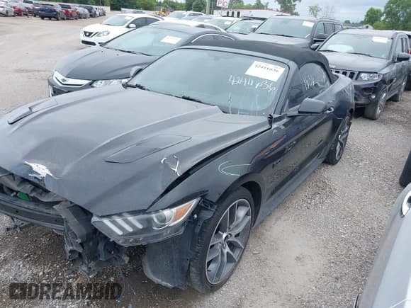 ✅ 2015 Ford Mustang GT Premium • VIN: 1FATP8FF8F5390477 • Lot: 42411636. Listed on IAAI with 119,251 mi. Free auction sales archive from the USA and detailed vehicle history report at DreamBid. Image 2.