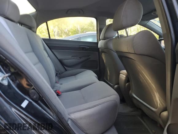 ✅ 2010 Honda Civic DX-G • VIN: 2HGFA1F46AH023496 • Lot: 70580555. Listed on Copart with 240,827 mi. Free auction sales archive from the USA and detailed vehicle history report at DreamBid. Image 10.