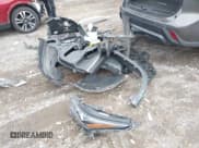 ✅ 2021 Toyota Highlander Limited • VIN: 5TDDZRBH5MS104646 • Lot: 43374825. Wystawiony na IAAI z przebiegiem 80 588 mil. Bezpłatny archiwum sprzedaży aukcyjnych z USA i szczegółowy raport historii pojazdu na DreamBid. Zdjęcie 12.