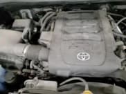 ✅ 2018 Toyota Tundra SR • VIN: 5TFUW5F15JX680970 • Lot: 93415815. Listed on Copart with 122,069 mi. Free auction sales archive from the USA and detailed vehicle history report at DreamBid. Image 13.