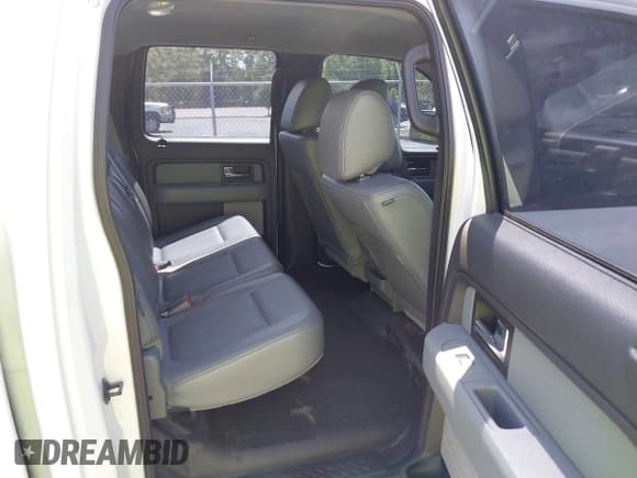 ✅ 2013 Ford F-150 XL • VIN: 1FTFW1EF5DKF08289 • Lot: 42150706. Listed on IAAI with 169,459 mi. Free auction sales archive from the USA and detailed vehicle history report at DreamBid. Image 8.