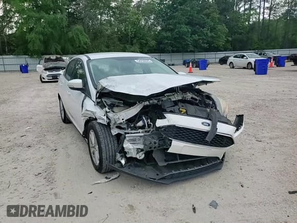 ✅ 2016 Ford Focus SE • VIN: 1FADP3F26GL369418 • Lot: 54256525. Listed on Copart with 139,871 mi. Free auction sales archive from the USA and detailed vehicle history report at DreamBid. Image 13.