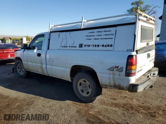 ✅ 2004 GMC Sierra 1500 SLE • VIN: 1GTEK14T04Z138911 • Лот: 53891075. Опубликован ранее на Copart с пробегом 166 864 миль. Бесплатный доступ к архиву аукционных продаж из США и подробный отчёт об истории автомобиля на DreamBid. Изображение 2.