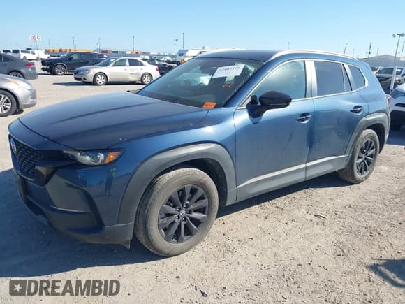 ✅ 2024 Mazda CX-50 S Preferred • VIN: 7MMVABBM3RN215189 • Lot: 42807109. Wystawiony na IAAI z przebiegiem 15 659 mil. Bezpłatny archiwum sprzedaży aukcyjnych z USA i szczegółowy raport historii pojazdu na DreamBid. Zdjęcie 2.