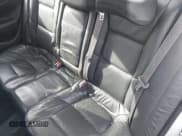 ✅ 2004 Volvo S60 • VIN: YV1RH59H942409026 • Lot: 43705592. Wystawiony na IAAI z przebiegiem 102 746 mil. Bezpłatny archiwum sprzedaży aukcyjnych z USA i szczegółowy raport historii pojazdu na DreamBid. Zdjęcie 8.