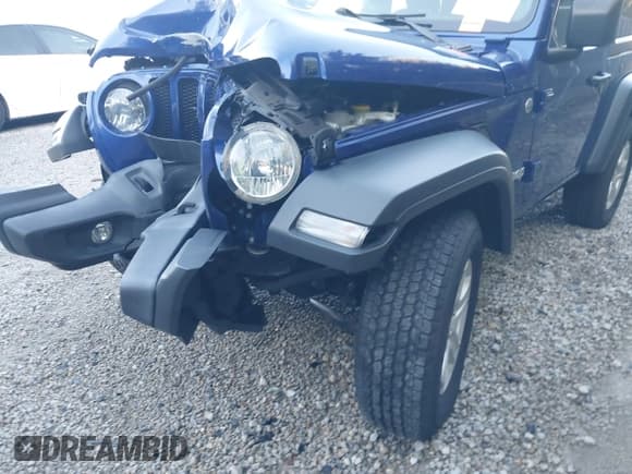 ✅ 2018 Jeep Wrangler Sport • VIN: 1C4GJXAN4JW240035 • Лот: 43604027. Опубликован ранее на IAAI с пробегом 88 994 миль. Бесплатный доступ к архиву аукционных продаж из США и подробный отчёт об истории автомобиля на DreamBid. Изображение 17.