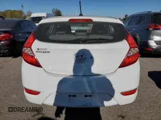 ✅ 2016 Hyundai Accent SE • VIN: KMHCT5AE6GU260722 • Лот: 76591294. Опубликован ранее на Copart с пробегом 130 792 миль. Бесплатный доступ к архиву аукционных продаж из США и подробный отчёт об истории автомобиля на DreamBid. Изображение 6.