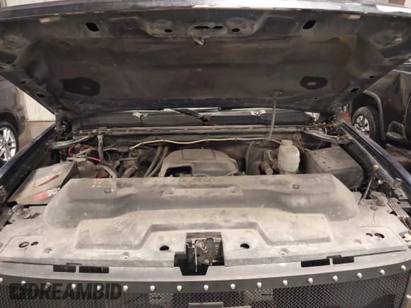 ✅ 2012 Chevrolet Silverado 2500HD LTZ • VIN: 1GC2KYCG5CZ204965 • Lot: 40233599. Listed on IAAI with 133,884 mi. Free auction sales archive from the USA and detailed vehicle history report at DreamBid. Image 10.