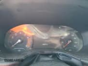 ✅ 2024 Jeep Compass Trailhawk • VIN: 3C4NJDDN3RT589674 • Lot: 90896705. Wystawiony na Copart z przebiegiem 26 547 mil. Bezpłatny archiwum sprzedaży aukcyjnych z USA i szczegółowy raport historii pojazdu na DreamBid. Zdjęcie 9.