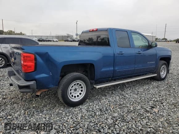 ✅ 2019 Chevrolet Silverado 1500 LT • VIN: 2GCRCPEC3K1126922 • Lot: 89777075. Wystawiony na Copart z przebiegiem 176 402 mil. Bezpłatny archiwum sprzedaży aukcyjnych z USA i szczegółowy raport historii pojazdu na DreamBid. Zdjęcie 3.