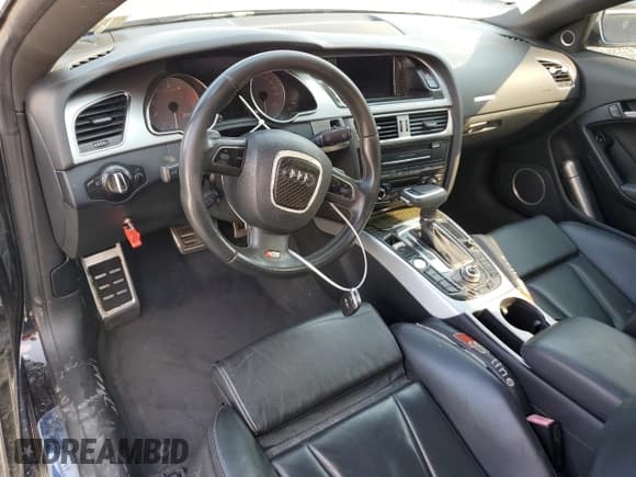 ✅ 2011 Audi S5 Prestige • VIN: WAUVVAFR8BA084274 • Lot: 59582985. Listed on Copart with 109,862 mi. Free auction sales archive from the USA and detailed vehicle history report at DreamBid. Image 8.