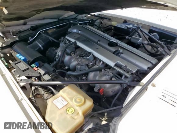 ✅ 1995 Jaguar XJS • VIN: SAJNX2743SC197920 • Лот: 81832075. Опубликован ранее на Copart с пробегом 97 510 миль. Бесплатный доступ к архиву аукционных продаж из США и подробный отчёт об истории автомобиля на DreamBid. Изображение 11.