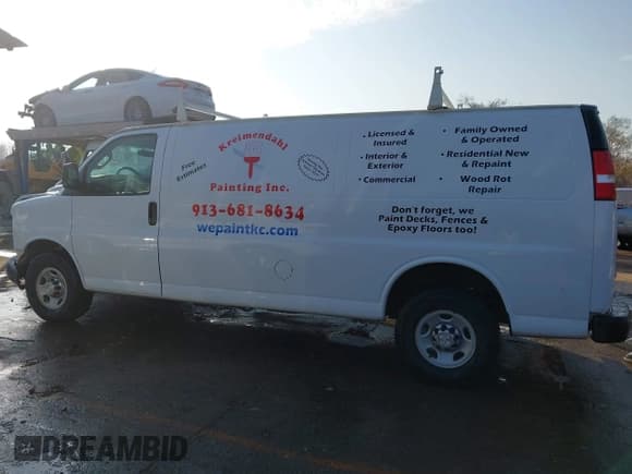 ✅ 2017 Chevrolet Express Cargo • VIN: 1GCWGBFF8H1351757 • Lot: 43738063. Listed on IAAI with 150,892 mi. Free auction sales archive from the USA and detailed vehicle history report at DreamBid. Image 15.