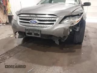 ✅ 2012 Ford Taurus SE • VIN: 1FAHP2DW3CG134561 • Лот: 43273563. Опубликован ранее на IAAI с пробегом 109 709 миль. Бесплатный доступ к архиву аукционных продаж из США и подробный отчёт об истории автомобиля на DreamBid. Изображение 6.
