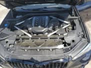 ✅ 2020 BMW X5 M50i • VIN: 5UXJU4C08L9C74270 • Лот: 54018725. Опубликован ранее на Copart с пробегом Не указан. Бесплатный доступ к архиву аукционных продаж из США и подробный отчёт об истории автомобиля на DreamBid. Изображение 12.