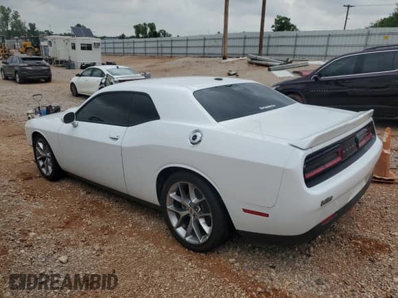 ✅ 2022 Dodge Challenger GT • VIN: 2C3CDZJG9NH218513 • Lot: 53843824. Wystawiony na Copart z przebiegiem 26 116 mil. Bezpłatny archiwum sprzedaży aukcyjnych z USA i szczegółowy raport historii pojazdu na DreamBid. Zdjęcie 2.