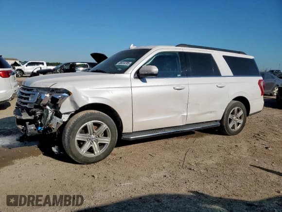 ✅ 2019 Ford Expedition Max XLT • VIN: 1FMJK1HT4KEA61386 • Лот: 90414705. Опубликован ранее на Copart с пробегом 88 017 миль. Бесплатный доступ к архиву аукционных продаж из США и подробный отчёт об истории автомобиля на DreamBid. Изображение 1.