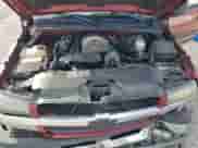 ✅ 2005 Chevrolet Silverado 1500 LS • VIN: 2GCEC19V351284558 • Lot: 70009574. Wystawiony na Copart z przebiegiem 114 355 mil mil. Skorzystaj z bezpłatnego archiwum sprzedaży aukcyjnych z USA i zobacz szczegółowy raport historii pojazdu na DreamBid. Zdjęcie 13.