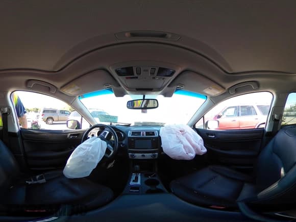 ✅ 2016 Subaru Outback Limited • VIN: 4S4BSANC9G3350145 • Lot: 43326078. Wystawiony na IAAI z przebiegiem 113 533 mil. Bezpłatny archiwum sprzedaży aukcyjnych z USA i szczegółowy raport historii pojazdu na DreamBid. Zdjęcie 18.