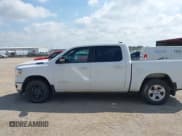✅ 2021 Ram 1500 Big Horn • VIN: 1C6SRFFTXMN567691 • Lot: 43115791. Wystawiony na IAAI z przebiegiem 104 406 mil. Bezpłatny archiwum sprzedaży aukcyjnych z USA i szczegółowy raport historii pojazdu na DreamBid. Zdjęcie 14.