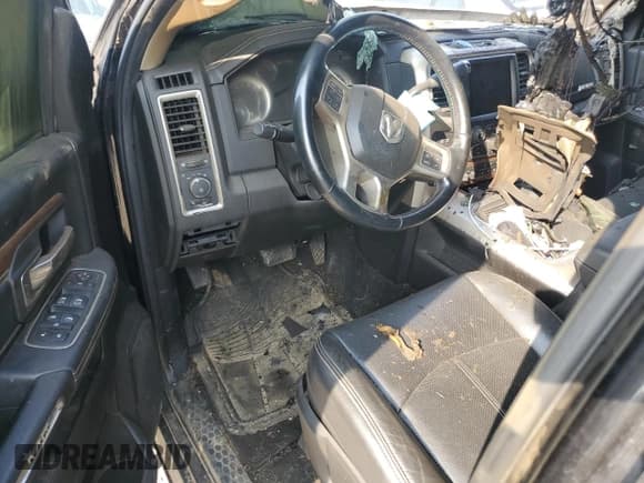 ✅ 2018 Ram 2500 Laramie • VIN: 3C6UR5FL3JG193951 • Lot: 66851595. Listed on Copart with Not provided. Free auction sales archive from the USA and detailed vehicle history report at DreamBid. Image 8.