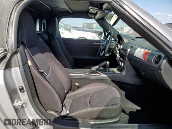 ✅ 2011 Mazda MX-5 Miata Touring • VIN: JM1NC2LF6B0219573 • Lot: 66368475. Listed on Copart with 86,727 mi. Free auction sales archive from the USA and detailed vehicle history report at DreamBid. Image 10.