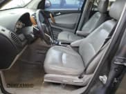 ✅ 2006 Saturn VUE • VIN: 5GZCZ53486S893495 • Lot: 50729645. Wystawiony na Copart z przebiegiem 210 472 mil. Bezpłatny archiwum sprzedaży aukcyjnych z USA i szczegółowy raport historii pojazdu na DreamBid. Zdjęcie 7.