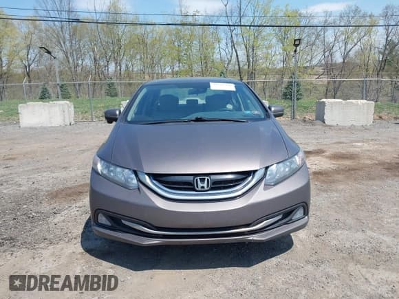 ✅ 2014 Honda Civic • VIN: 19XFB4F2XEE200340 • Lot: 42125376. Wystawiony na IAAI z przebiegiem 250 567 mil. Bezpłatny archiwum sprzedaży aukcyjnych z USA i szczegółowy raport historii pojazdu na DreamBid. Zdjęcie 12.