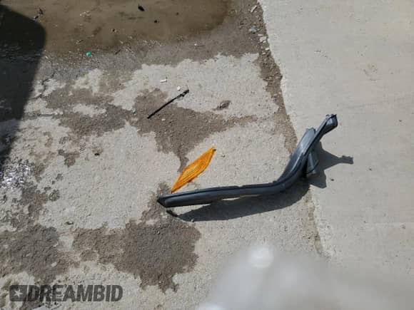 2021 Toyota Camry LE with VIN 4T1C11BK0MU023660, listed as a Copart auction lot 70505895 with 54,746 mi miles and Salvage title. Bid and sale history available at DreamBid. Image 12.